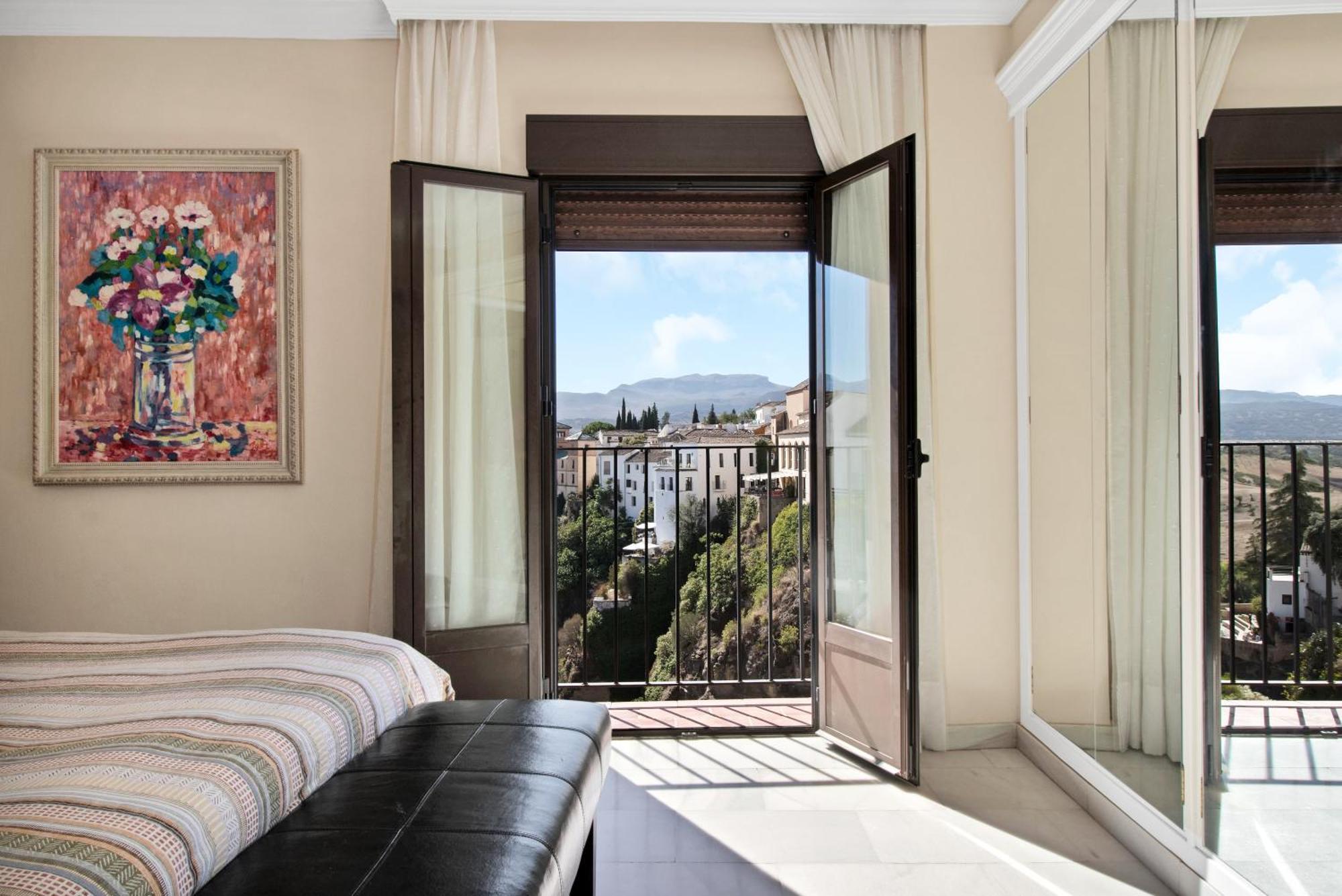 La Jaula De Oro Apartment Ronda Bagian luar foto